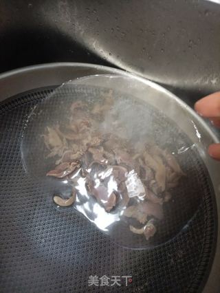 酸辣鹅杂的做法步骤:5