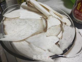 猪肉芹菜水饺的做法步骤：7