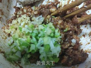 猪肉芹菜水饺的做法步骤：5