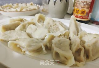 猪肉芹菜水饺的做法步骤:19