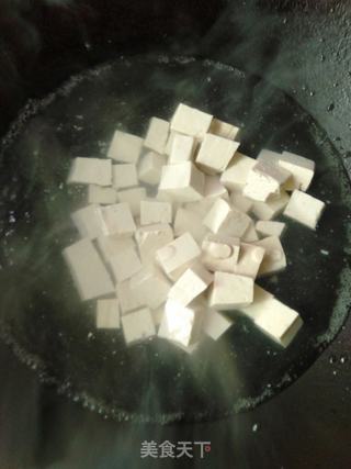麻辣砂锅豆腐的做法步骤:2