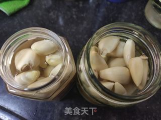 腌腊八蒜的做法步骤：5