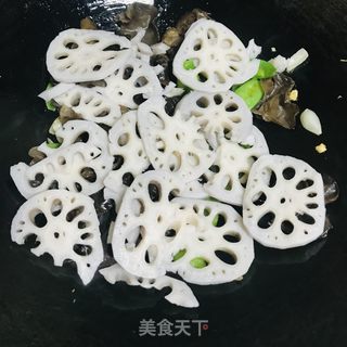 荷塘小炒的做法步骤：8