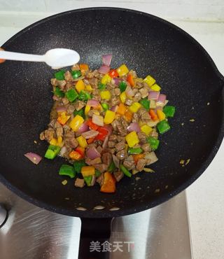 彩椒牛肉丁的做法步骤:13