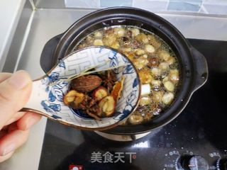 野生干香菇炖牛肉❤️肉质软烂❗️菌香十足的做法步骤:10