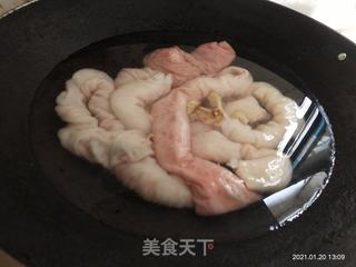 猪大肠焖酸菜的做法步骤:3