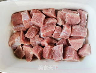番茄炖牛肉的做法步骤:2