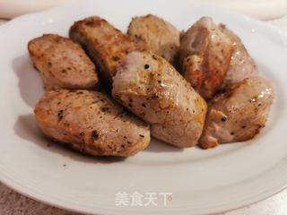奶油口蘑胡椒酱配香煎猪里脊的做法步骤:7