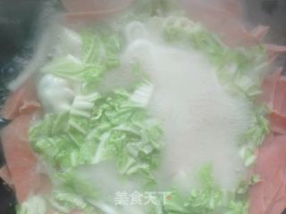 砂锅水饺的做法步骤:11