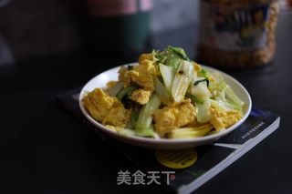 白菜炒鸡蛋的做法步骤：8