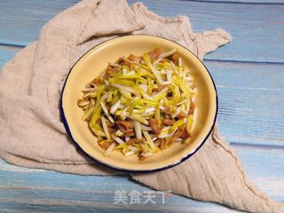 韭黄肉丝的做法步骤:10