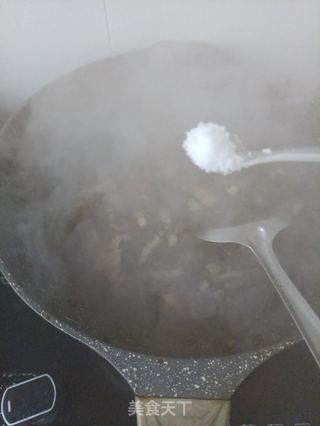 猪肉大蒜炒雪里蕻的做法步骤:12