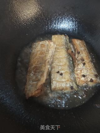 红烧带鱼的做法步骤:8