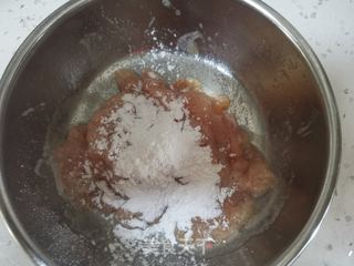 京酱肉丝的做法步骤:3