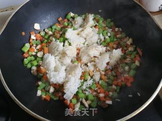 豆角香菇蛋炒饭的做法步骤：5