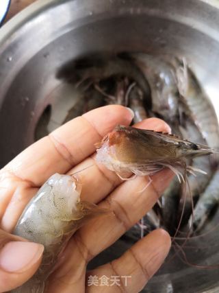 糖醋茄汁虾仁的做法步骤:2