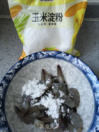 糖醋茄汁虾仁的做法步骤:5