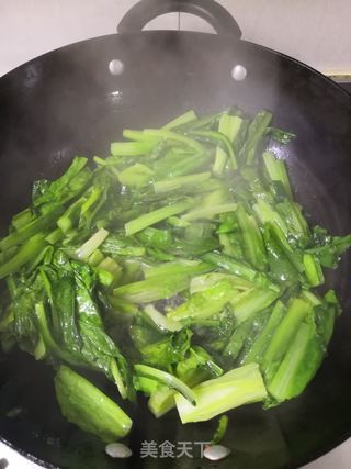 豆豉鲮鱼油麦菜的做法步骤：4