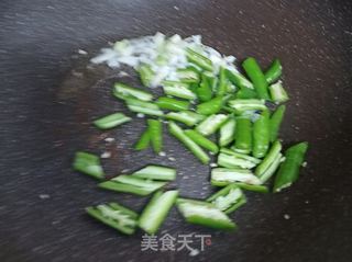 蘑菇炒肉片的做法步骤:5