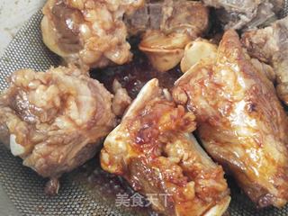 脊骨炖速冻豆角的做法步骤:5