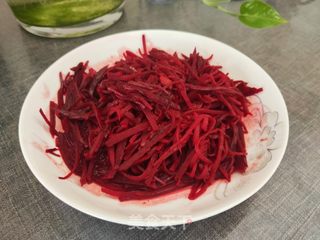 清炒甜菜根的做法步骤:10