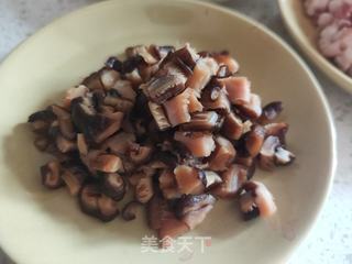 肉丁香菇炸酱的做法步骤:6