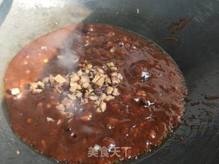 肉丁香菇炸酱的做法步骤:14