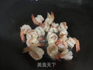胡萝卜青椒炒虾球的做法步骤:10