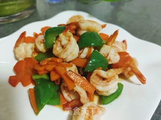 胡萝卜青椒炒虾球的做法步骤:17
