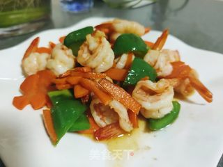 胡萝卜青椒炒虾球的做法步骤:18