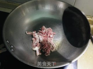 洋葱胡萝卜炒肉丝的做法步骤：2