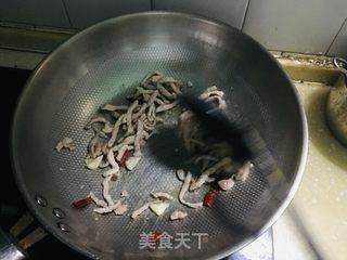 洋葱胡萝卜炒肉丝的做法步骤：3