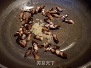 腊肉炒菜花的做法步骤：6