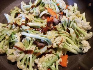 腊肉炒菜花的做法步骤:9
