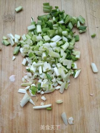 口蘑小炖贻贝的做法步骤:3