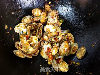 香辣花蛤的做法步骤:6