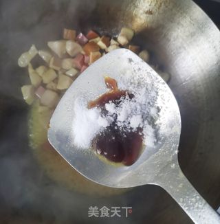 香干火腿炒鸡丁的做法步骤:8