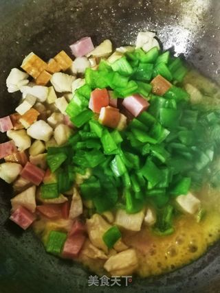 香干火腿炒鸡丁的做法步骤:9