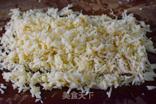 莲藕猪肉饺子的做法步骤:4