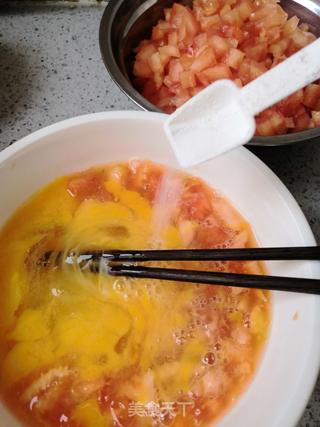 西红柿鸡蛋馅饺子的做法步骤:3