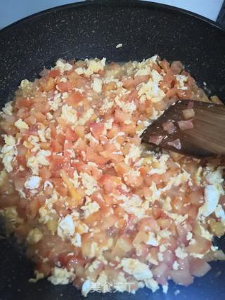 西红柿鸡蛋馅饺子的做法步骤:7