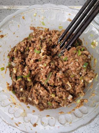 牛肉大葱馅饼的做法步骤:6