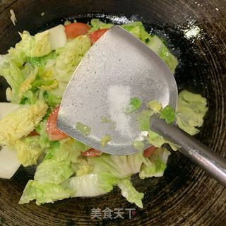 番茄炒白菜的做法步骤：5