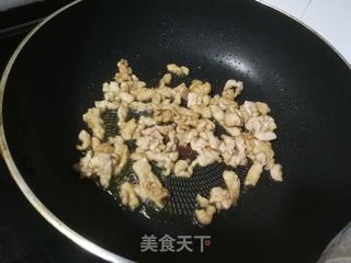 胡萝卜荸荠炒肉片的做法步骤：4