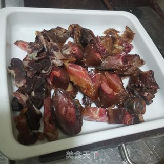 蒜香腊鸡腿的做法步骤:2