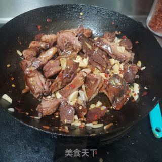 蒜香腊鸡腿的做法步骤:9