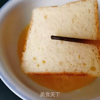 香煎吐司片的做法步骤:5
