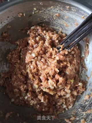 白菜猪肉馅柳叶饺子的做法步骤:4