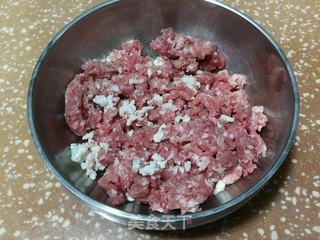 蟹粉狮子头的做法步骤:2