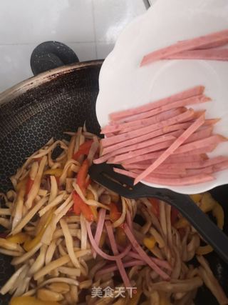 彩椒火腿炒杏鲍菇的做法步骤:9